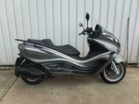 2013 Piaggio X10 350 Executive