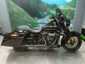 2019 Harley-Davidson Road King Special 107 (FLHRXS)