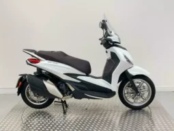 2021 Piaggio Beverly 400 S