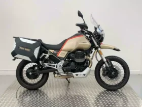 2021 Moto Guzzi V85 TT Travel