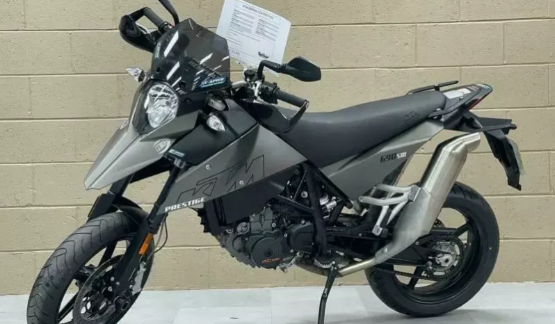 
								2007 KTM 690 Supermoto full									