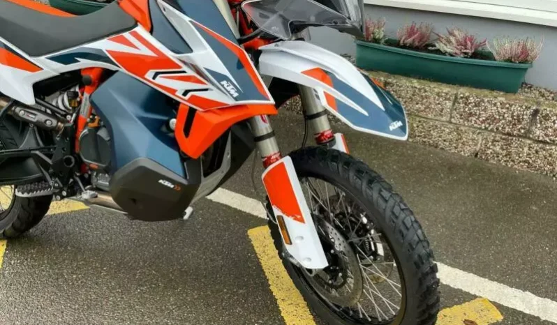 
								2020 KTM 790 Adventure R full									