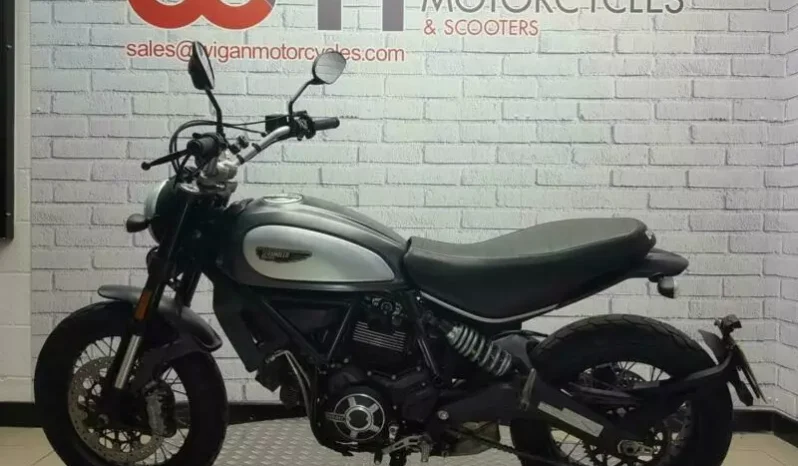 
								2018 Ducati Scrambler CLASSIC full									