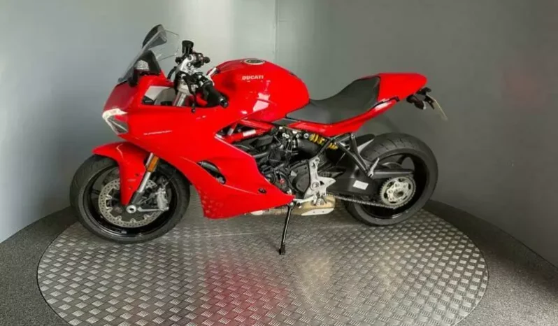 
								2017 Ducati SuperSport S full									