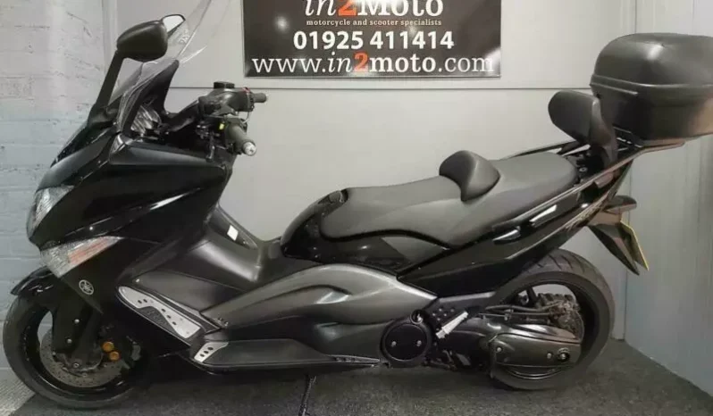 
								2008 Yamaha TMAX (XP500) full									