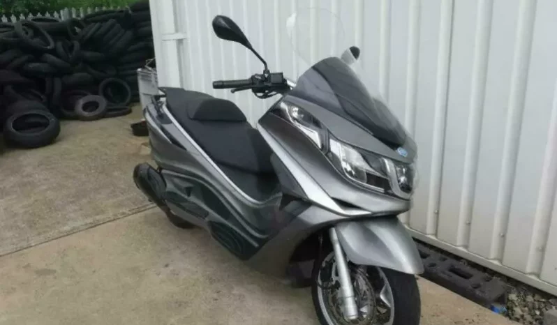 
								2013 Piaggio X10 350 Executive full									