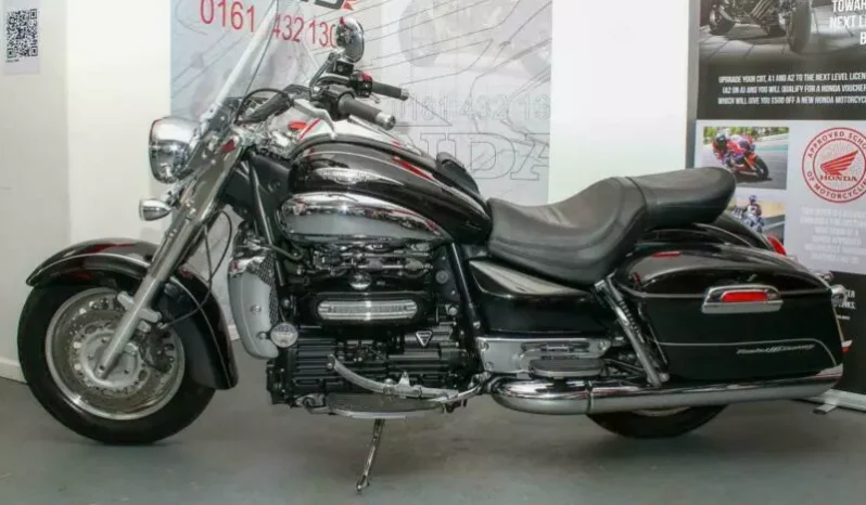 
								2009 Triumph Rocket III Touring full									