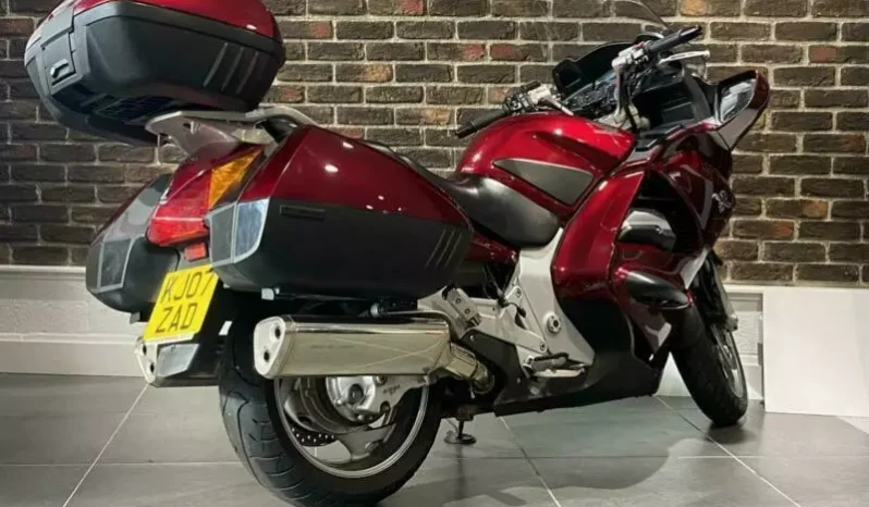 
								2007 Honda ST1300 full									