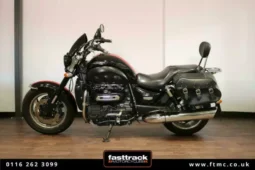 
										2016 Triumph Rocket III Roadster full									