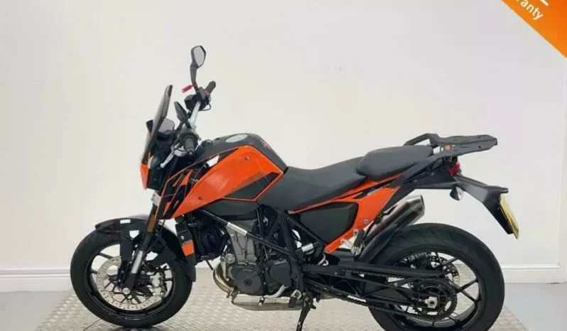 
								2018 KTM 690 Duke full									