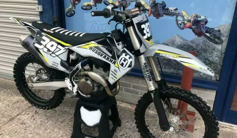 
								2019 Husqvarna FC 250 full									