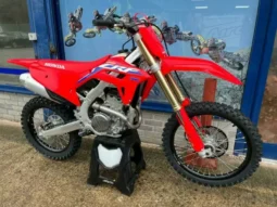 
										2022 Honda CRF250R full									