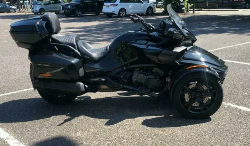 
								2019 Can-Am Spyder F3 LTD SE6 full									