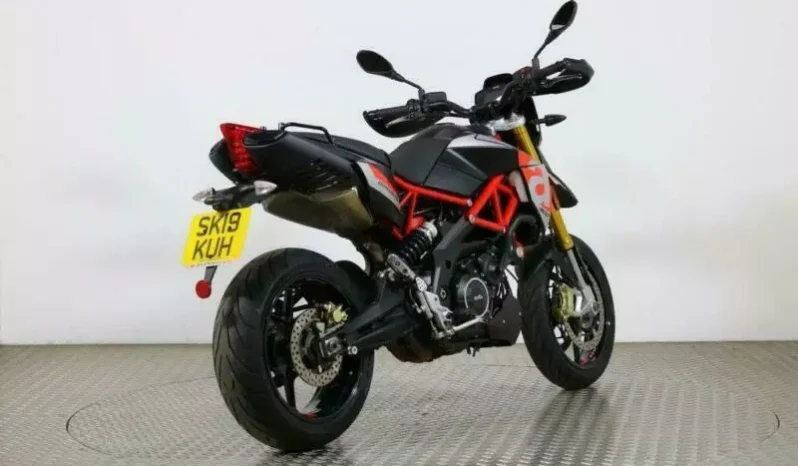 
								2019 Aprilia Dorsoduro 900 full									