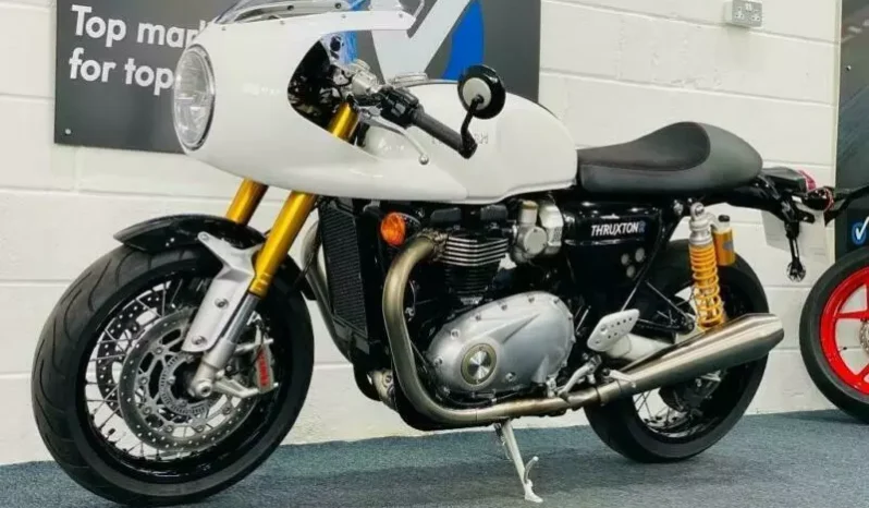 
								2018 Triumph Thruxton 1200 R full									