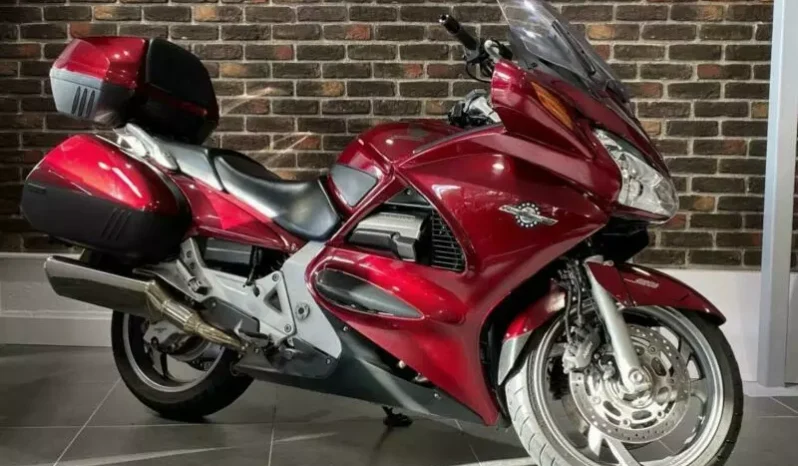 
								2007 Honda ST1300 full									