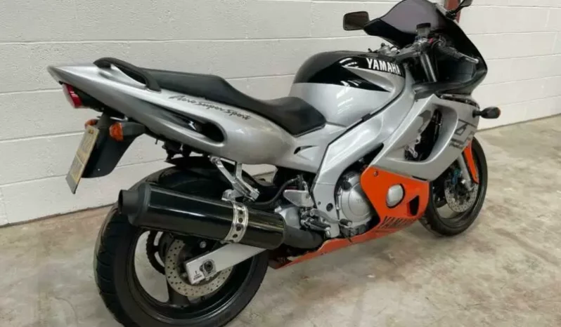 
								2007 Honda VFR800F full									