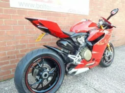 
										2012 Ducati 1199 Panigale S full									