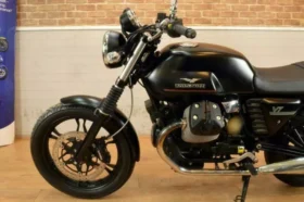 2014 Moto Guzzi V7 Stone