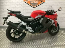 
										2018 Hyosung GT650R full									