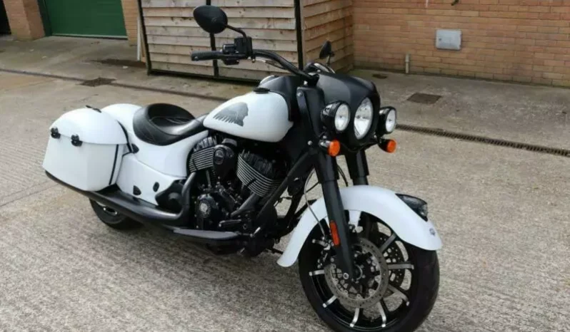 
								2019 Indian Springfield Dark Horse full									