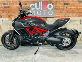 2012 Ducati Diavel Carbon