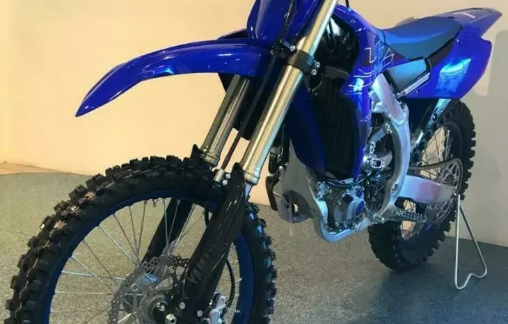 
								2022 Yamaha YZ450F full									