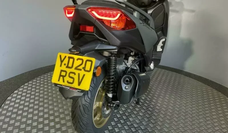 
								2020 Yamaha XMAX 300 (CZD300A) full									