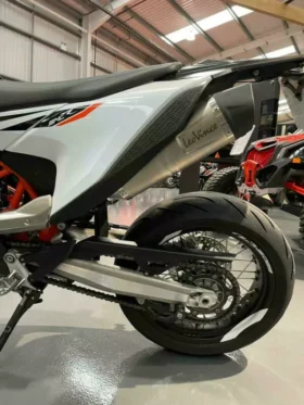 2019 KTM 690 SMC R