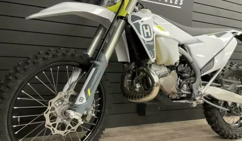 
								2022 Husqvarna TE 300i full									