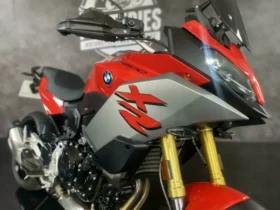 2020 BMW F 900 XR