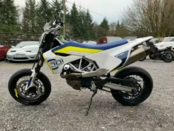 
										2017 Husqvarna 701 SUPERMOTO full									